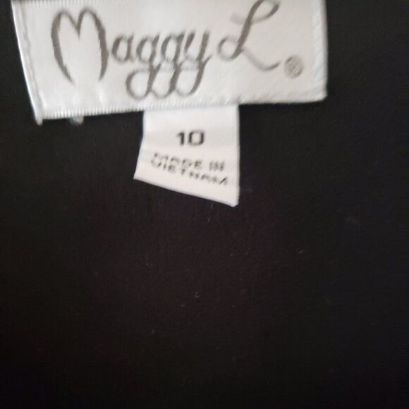 Maggy L Geometric Print  Sleeveless Dress - Picture 5 of 5